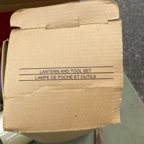 Multi-Tool Kit New in Box - Picture 6 of 6